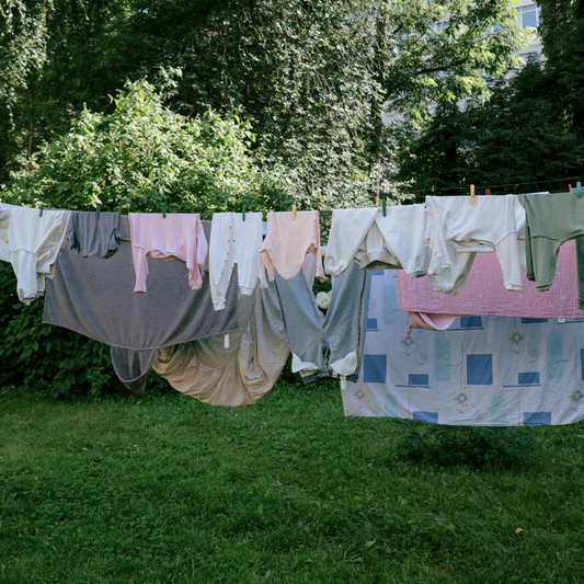 How to Make Laundry Smell Fresh Naturally (Without Synthetic Fragrance)